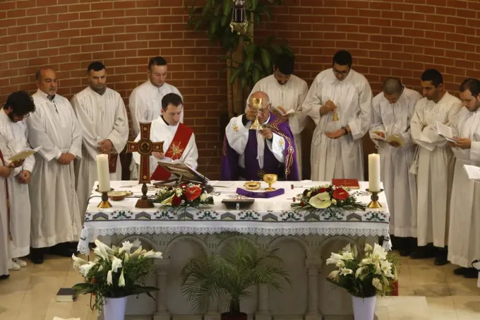 Framed Print : Mass in Saint Thomass Chaldean Church, Sarcelles, Val d Oise, France, Europe Framed Print : Mass in Saint Thomass Chaldean Church, Sarcelles, Val d Oise, France, Europe