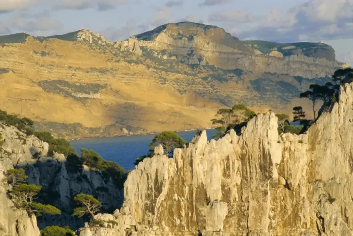 Framed Print : Massif des Calanques, Bouches du Rhone, Provence, France, Europe Framed Print : Massif des Calanques, Bouches du Rhone, Provence, France, Europe