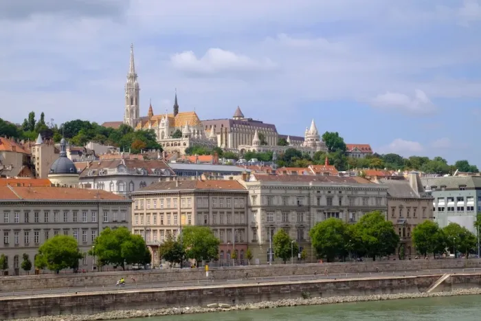 Framed Print : Matthias Church, Fishermans Bastion at the heart of Budas Castle District and the Danube Framed Print : Matthias Church, Fishermans Bastion at the heart of Budas Castle District and the Danube