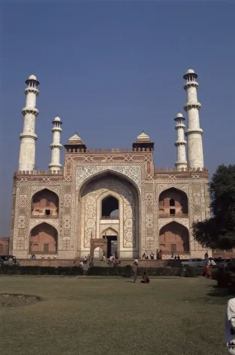 Framed Print : The Mausoleum of Akbar the Great Framed Print : The Mausoleum of Akbar the Great