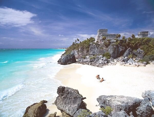 Mayan ruins overlooking the Caribbean Sea and beach at Tulum, Quintana Roo State