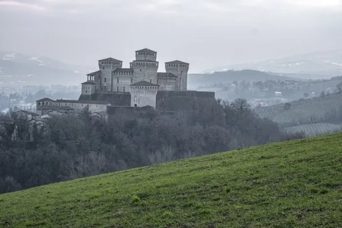 Framed Print : Medieval castle of Torrechiara with square towers on a hill on a foggy day, Torrechiara, Emilia Romagna, Italy, Europe Framed Print : Medieval castle of Torrechiara with square towers on a hill on a foggy day, Torrechiara, Emilia Romagna, Italy, Europe