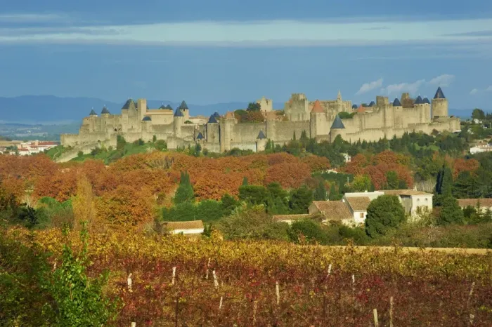 Framed Print : Medieval city of Carcassonne, UNESCO World Heritage Site, Aude, Languedoc-Roussillon Framed Print : Medieval city of Carcassonne, UNESCO World Heritage Site, Aude, Languedoc-Roussillon