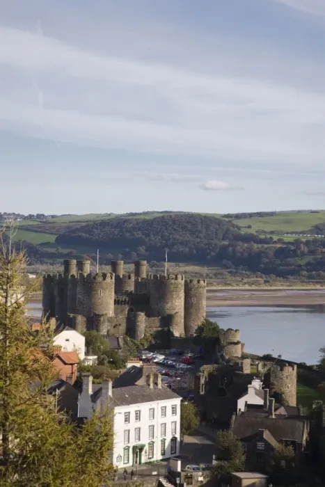 Framed Print : Medieval Conwy castle Framed Print : Medieval Conwy castle