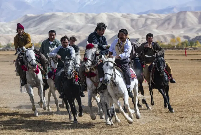 Framed Print : Men practising a traditional Buzkashi game, Yaklawang, Afghanistan, Asia Framed Print : Men practising a traditional Buzkashi game, Yaklawang, Afghanistan, Asia