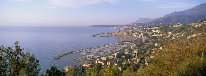 Framed Print : Menton, Cote d Azur, Alpes-Maritimes, Provence, French Riviera, France Framed Print : Menton, Cote d Azur, Alpes-Maritimes, Provence, French Riviera, France