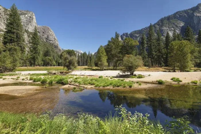 Framed Print : Merced River in Yosemite Valley, Yosemite National Park, UNESCO World Heritage Site Framed Print : Merced River in Yosemite Valley, Yosemite National Park, UNESCO World Heritage Site