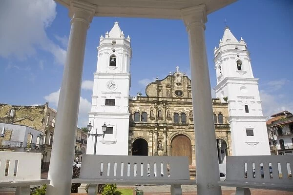 Metropolitan Cathedral, Independence Plaza (Main plaza), Casco Viejo also known as San Felipe