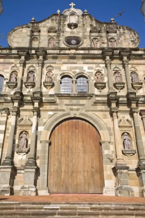 Framed Print : Metropolitan Cathedral, Independence Plaza (Main plaza), Casco Viejo, Panama City Framed Print : Metropolitan Cathedral, Independence Plaza (Main plaza), Casco Viejo, Panama City