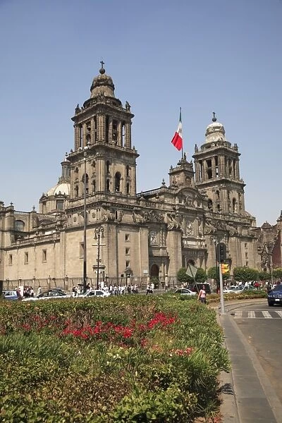 Metropolitan Cathedral, Zocalo, Mexico City, Mexico, North America