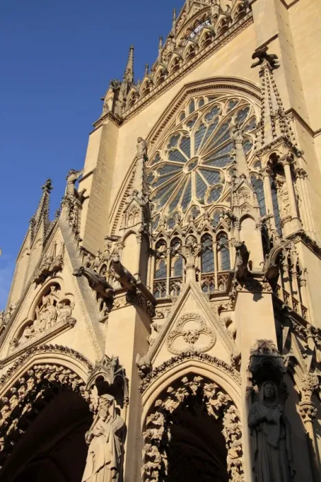 Framed Print : Detail of Metz Cathedral, Metz, Lorraine, France, Europe Framed Print : Detail of Metz Cathedral, Metz, Lorraine, France, Europe