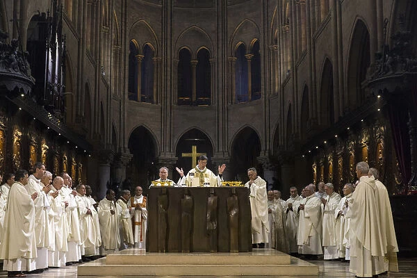Michel Aupetits first Mass as Paris Archbishop at Notre Dame de Paris Cathedral