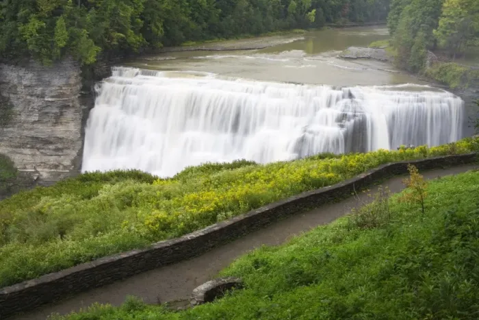 Framed Print : Middle Falls in Letchworth State Park, Rochester, New York State, United States of America Framed Print : Middle Falls in Letchworth State Park, Rochester, New York State, United States of America
