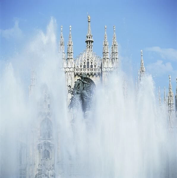 Milan Cathedral seen through fountains