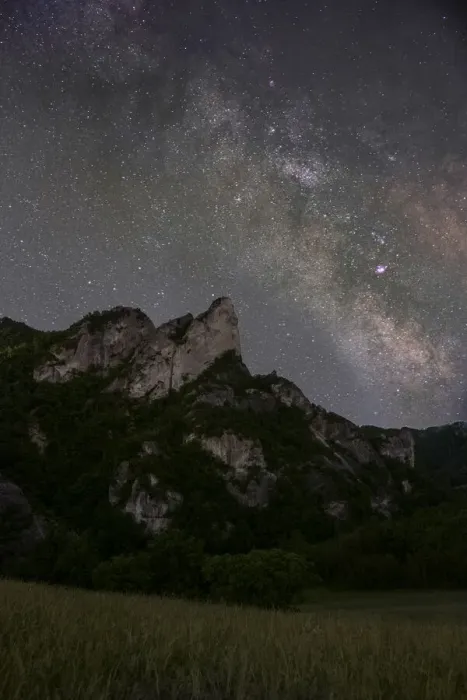 Framed Print : Milky Way above Sassi di Roccamalatina rocks, Emilia Romagna, Italy, Europe Framed Print : Milky Way above Sassi di Roccamalatina rocks, Emilia Romagna, Italy, Europe
