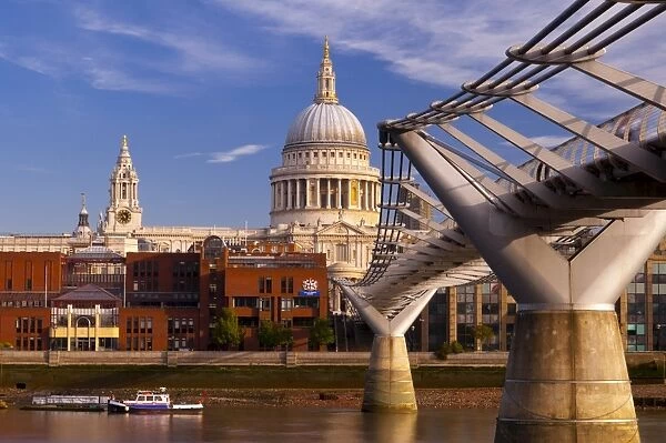 Millennium Bridge and St. Pauls Cathedral, London, England, United Kingdom, Europe
