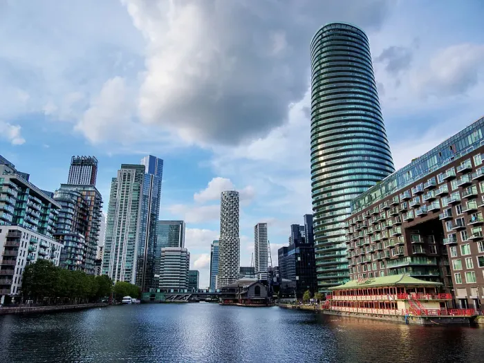 Framed Print : Millwall Inner Dock and Arena Tower, Isle of Dogs, London, England, United Kingdom, Europe Framed Print : Millwall Inner Dock and Arena Tower, Isle of Dogs, London, England, United Kingdom, Europe