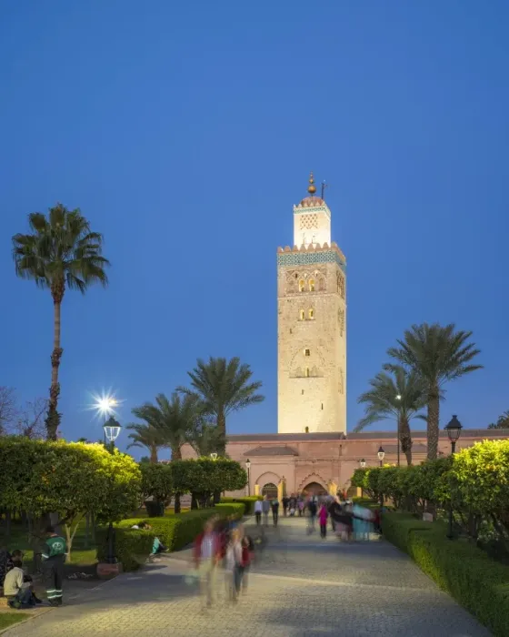 Framed Print : Minaret of the 12th century Koutoubia Mosque, UNESCO World Heritage Site, and Parc Framed Print : Minaret of the 12th century Koutoubia Mosque, UNESCO World Heritage Site, and Parc