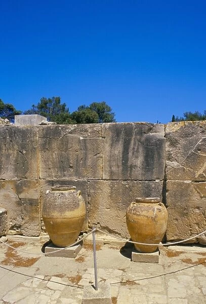 Minoan jars at the archaeological site