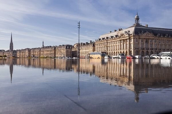 The Miroir d Eau (Water Mirror) in the city of Bordeaux, Gironde, Aquitaine, France