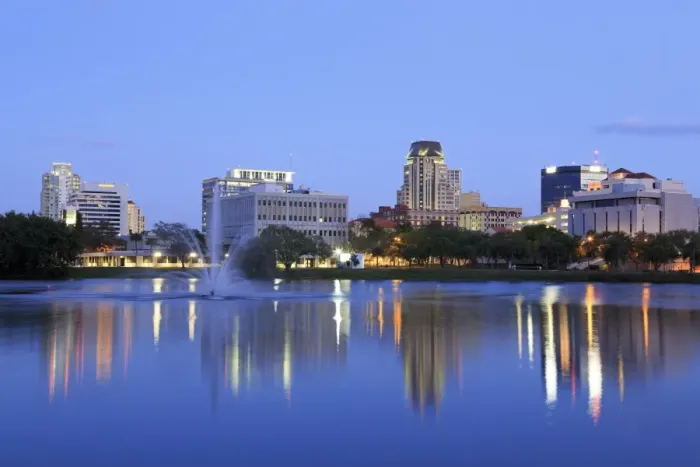 Framed Print : Mirror Lake, St. Petersburg, Tampa, Florida, United States of America, North America Framed Print : Mirror Lake, St. Petersburg, Tampa, Florida, United States of America, North America