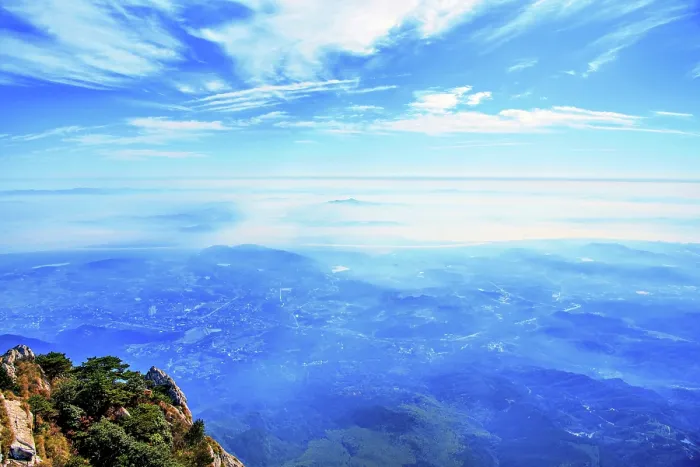 Framed Print : Mist covered landscape from Wulao Feng (Five-Old-Man Peak) at Lushan (Mount Lu), UNESCO, Jiujiang City, Jiangxi, China