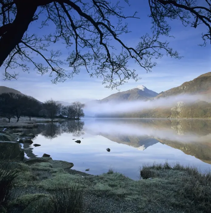 Framed Print : Mist over Llyn Gwynant and Snowdon, Snowdonia National Park, Conwy, Wales Framed Print : Mist over Llyn Gwynant and Snowdon, Snowdonia National Park, Conwy, Wales