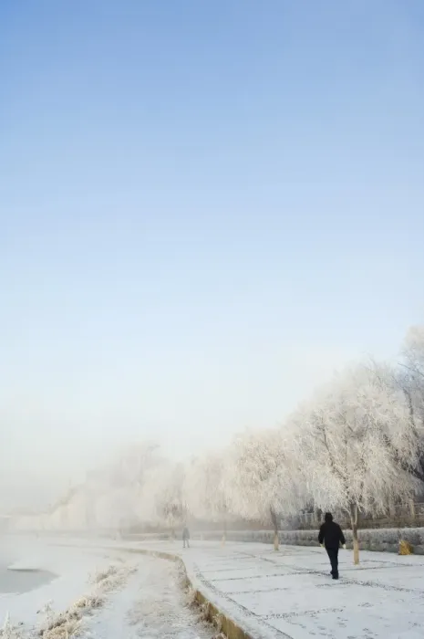 Framed Print : Mist rising off Songhua River and ice covered trees in winter, Jilin City Framed Print : Mist rising off Songhua River and ice covered trees in winter, Jilin City