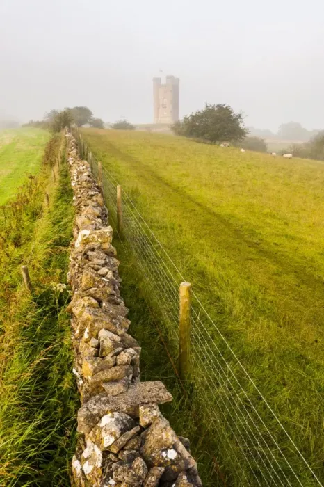 Framed Print : Misty sunrise at Broadway Tower, a National Trust property at Broadway, The Cotswolds, Gloucestershire, England, United Kingdom, Europe Framed Print : Misty sunrise at Broadway Tower, a National Trust property at Broadway, The Cotswolds, Gloucestershire, England, United Kingdom, Europe