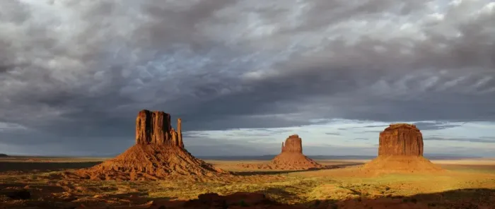 Framed Print : The Mittens and Merrick Butte, Monument Valley Navajo Tribal Park, Utah, United States of America Framed Print : The Mittens and Merrick Butte, Monument Valley Navajo Tribal Park, Utah, United States of America
