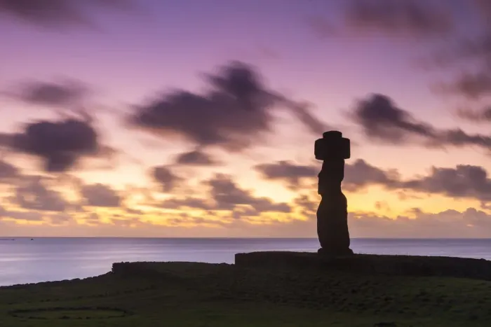 Framed Print : Moai heads of Easter Island, Rapa Nui National Park, UNESCO World Heritage Site Framed Print : Moai heads of Easter Island, Rapa Nui National Park, UNESCO World Heritage Site