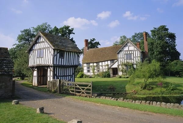 Moated manor house dating from the 14th century, Lower Brockhampton, Hereford & Worcester