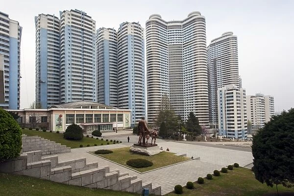 Modern city centre apartment buildings, Pyongyang, Democratic Peoples Republic of Korea (DPRK), North Korea, Asia