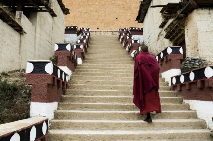 Framed Print : Monk climbing stairs, Gedan Song Zanling Temple, Shangri-La (Zhongdian) Framed Print : Monk climbing stairs, Gedan Song Zanling Temple, Shangri-La (Zhongdian)
