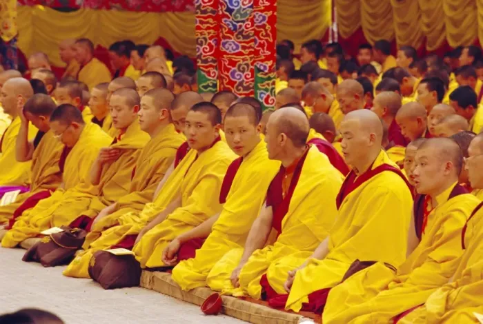 Framed Print : Monks sitting together inside Kargyupa gompa (monastery) Framed Print : Monks sitting together inside Kargyupa gompa (monastery)