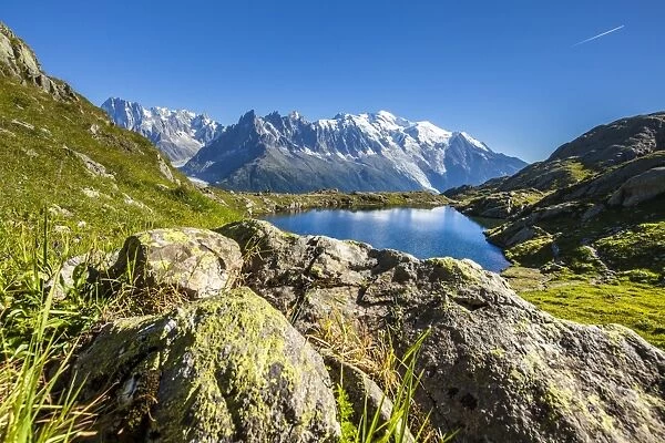 Mont Blanc range seen from Lac des Cheserys, Aiguille Vert, Haute Savoie, French Alps