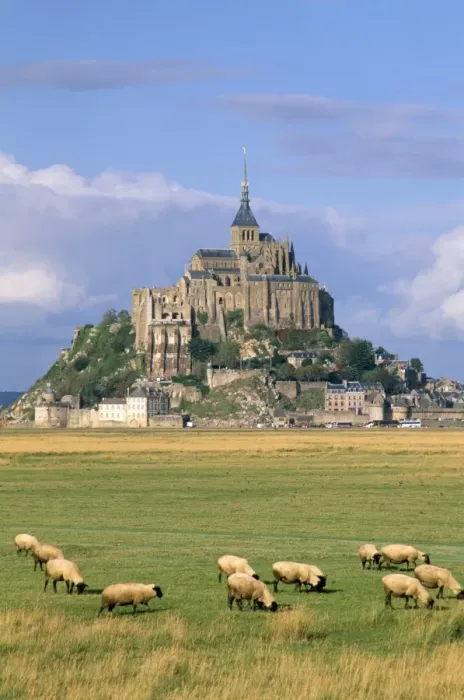 Framed Print : Mont Saint Michel, UNESCO World Heritage Site, Manche, Normandy, France, Europe Framed Print : Mont Saint Michel, UNESCO World Heritage Site, Manche, Normandy, France, Europe