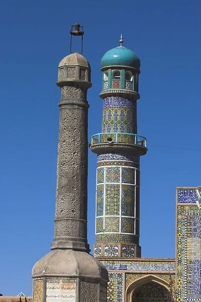 Monument to Afghanistans fallen soldiers in front of Friday Mosque or Masjet-eJam