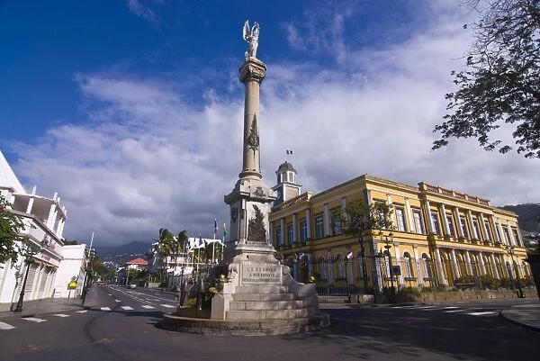 Monument aux Morts in front of the town hall of St-Denis, La Reunion, Indian Ocean