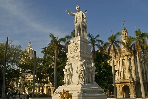 Monument in the center of Havana, Cuba, West Indies, Caribbean, Central America
