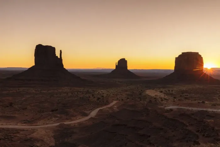 Framed Print : Monument Valley with West Mitten Butte, East Mitten Butte and Merrick Butte Framed Print : Monument Valley with West Mitten Butte, East Mitten Butte and Merrick Butte