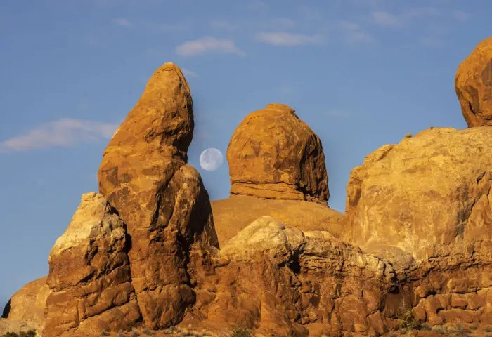 Framed Print : Moon view between the rocks, Arches National Park, Utah, United States of America Framed Print : Moon view between the rocks, Arches National Park, Utah, United States of America