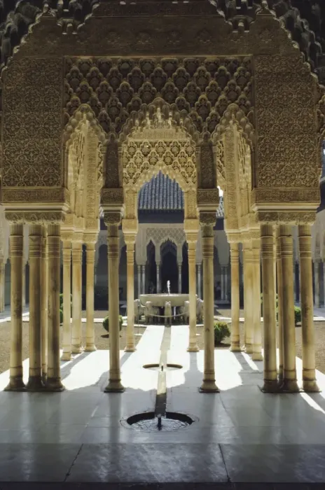 Framed Print : Moorish architecture of the Court of the Lions Framed Print : Moorish architecture of the Court of the Lions