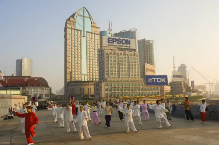Framed Print : Morning exercise, The Bund, Huangpu, Shanghai, China, Asia