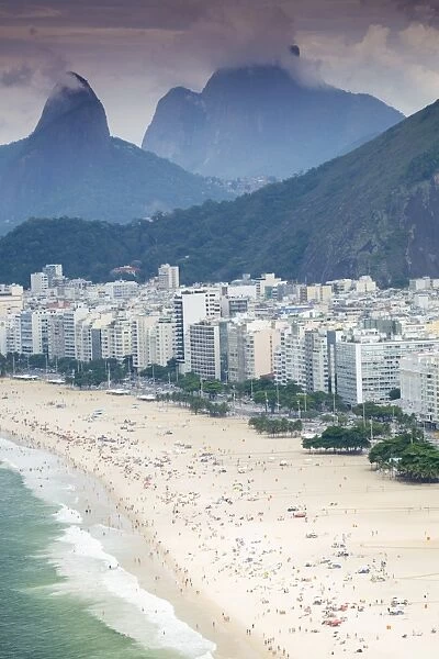 Morro dos Dois Irmaos and Pedra da Gavea, Ipanema Beach, Rio de Janeiro, Brazil