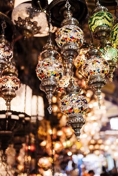 Mosaic glass Turkish lights on display, Grand Bazaar (Kapali Carsi), Istanbul, Turkey