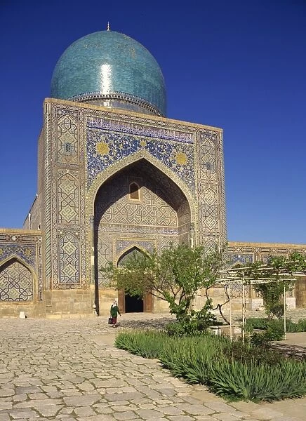 The mosque in the Tilla Kari Madrasah in Registan Square, Samarkand, Uzbekistan