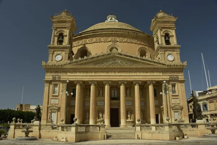 Framed Print : Mosta Rotunda Santa Marija Assunta, Mosta, Malta, Mediterranean, Europe Framed Print : Mosta Rotunda Santa Marija Assunta, Mosta, Malta, Mediterranean, Europe