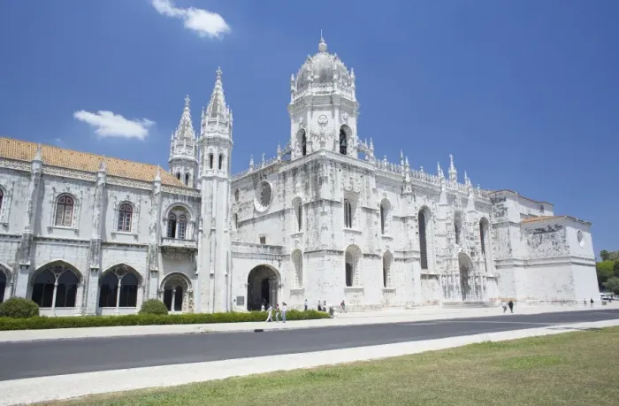 Framed Print : Mosteiro dos Jeronimos (Monastery of the Hieronymites) Framed Print : Mosteiro dos Jeronimos (Monastery of the Hieronymites)