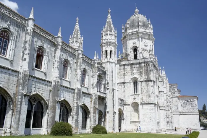 Framed Print : Mosteiro dos Jeronimos (Monastery of the Hieronymites) Framed Print : Mosteiro dos Jeronimos (Monastery of the Hieronymites)
